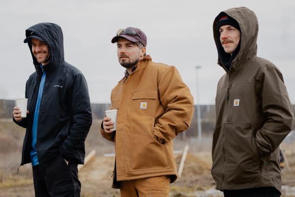 Carhartt ist mehr als nur Arbeitskleidung: Warum das den Unterschied ausmacht