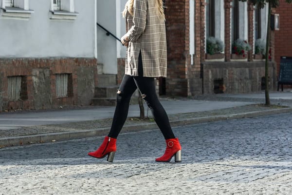 Dlaczego dobre buty zmieniają każdy krok: jak Markowe-Obuwie wpływa na codzienny komfort i styl